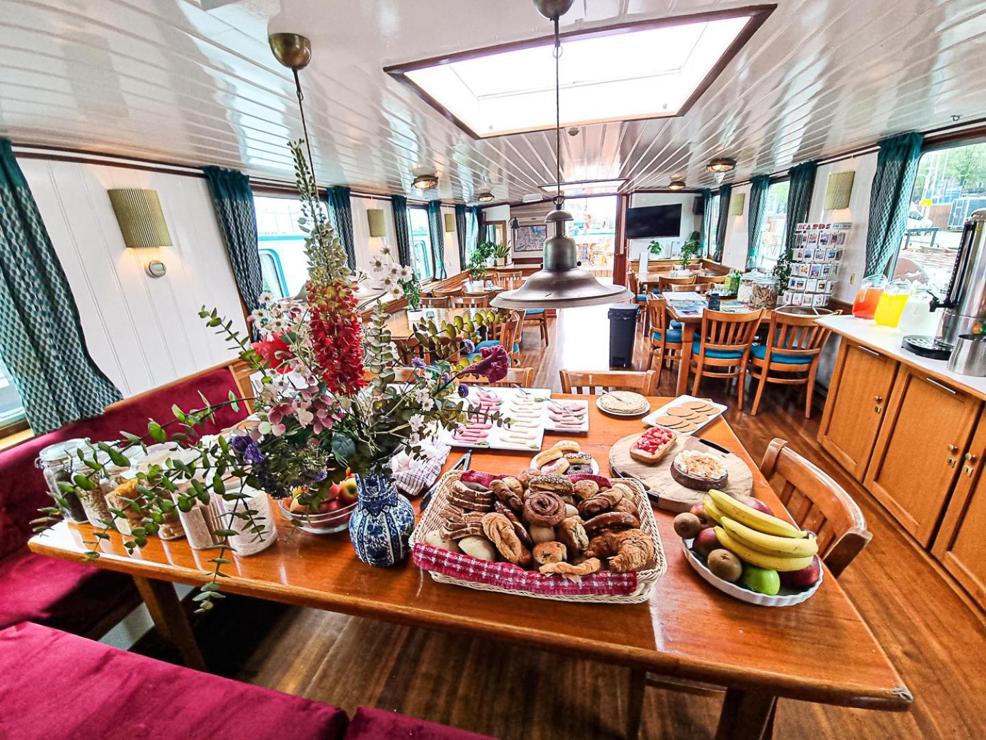 Amsterdam Hotelboat Amesterdão Exterior foto