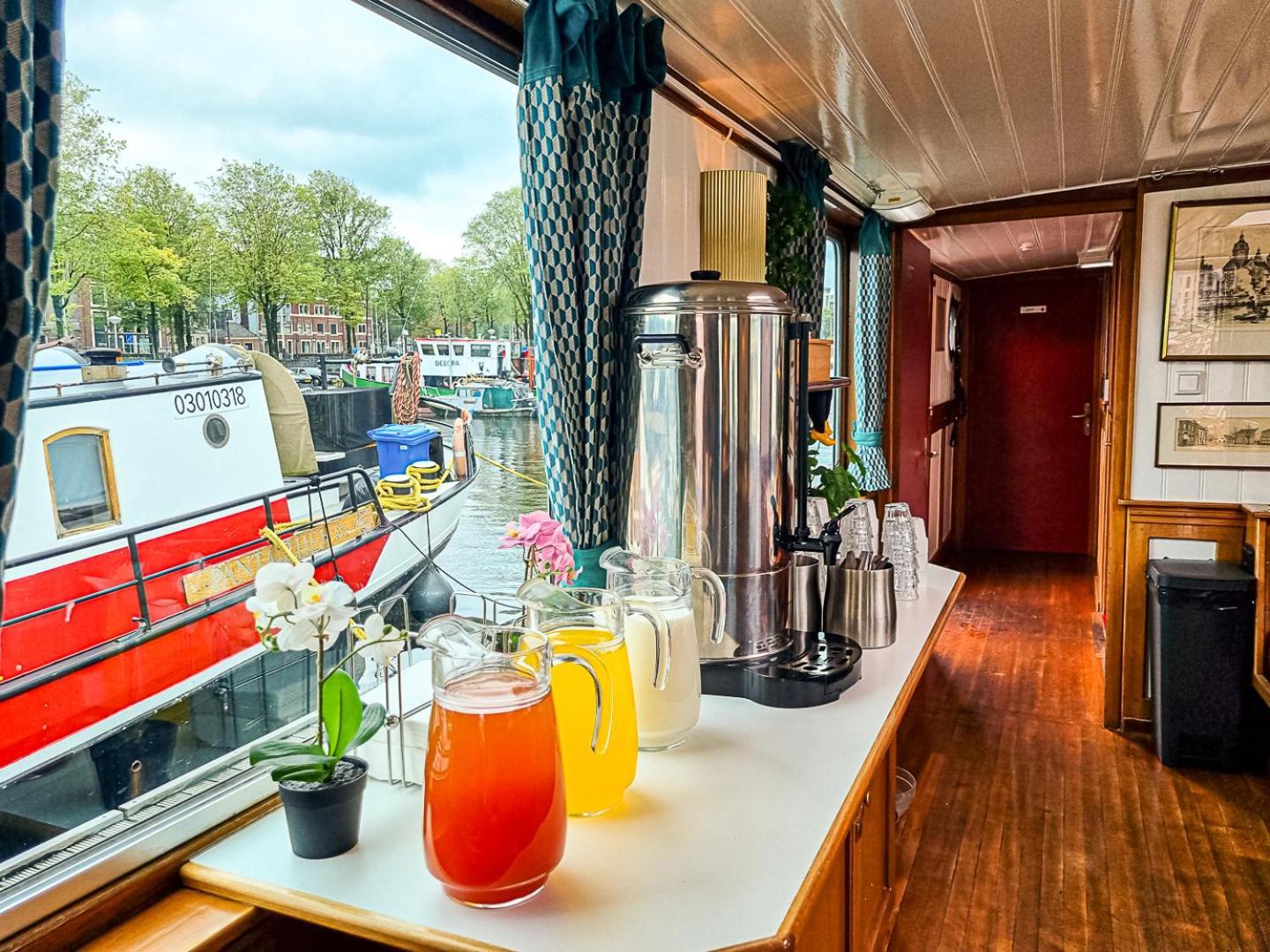Amsterdam Hotelboat Amesterdão Exterior foto